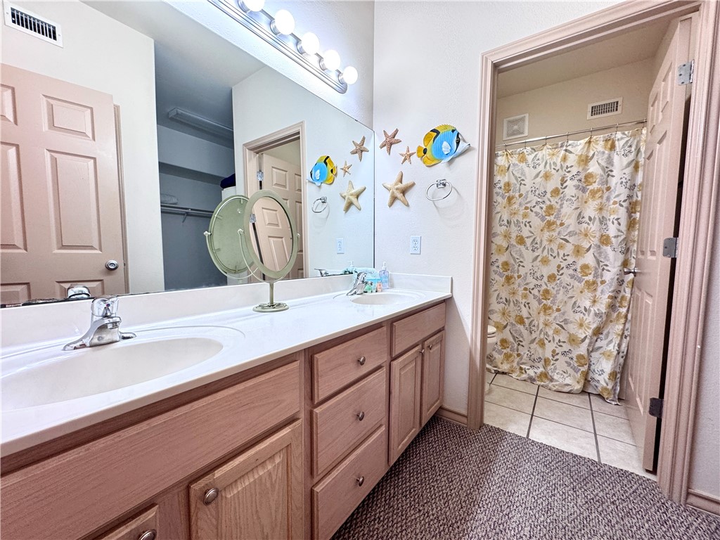 14427 Compass Street, Unit B11 Corpus Christi, TX 78418 - Photo 14 of 32