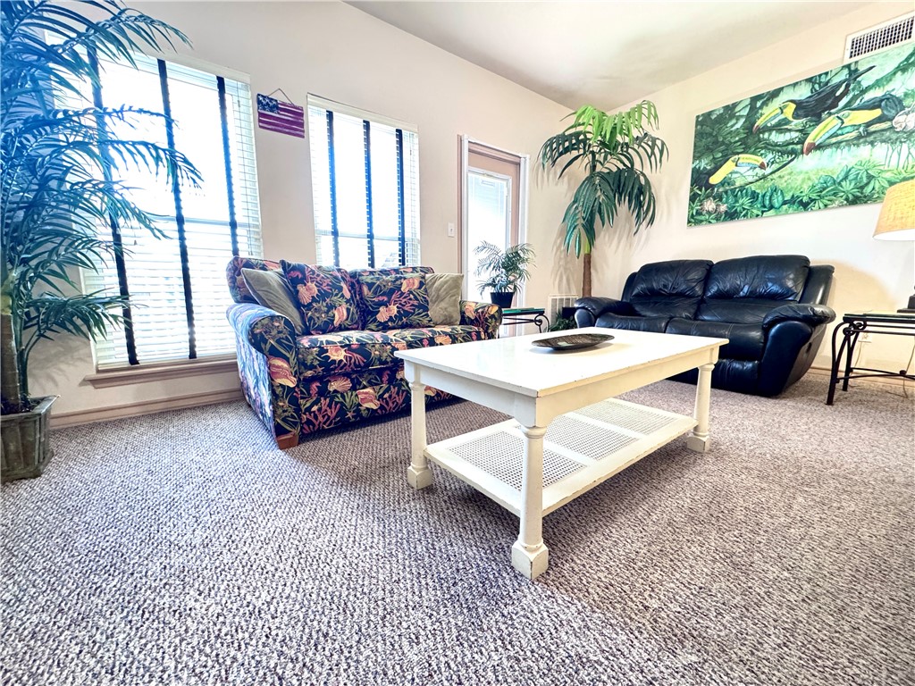 14427 Compass Street, Unit B11 Corpus Christi, TX 78418 - Photo 2 of 32