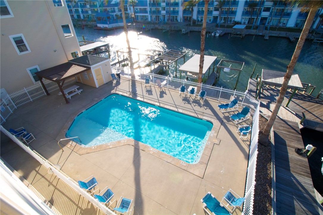 14427 Compass Street, Unit B11 Corpus Christi, TX 78418 - Photo 25 of 32