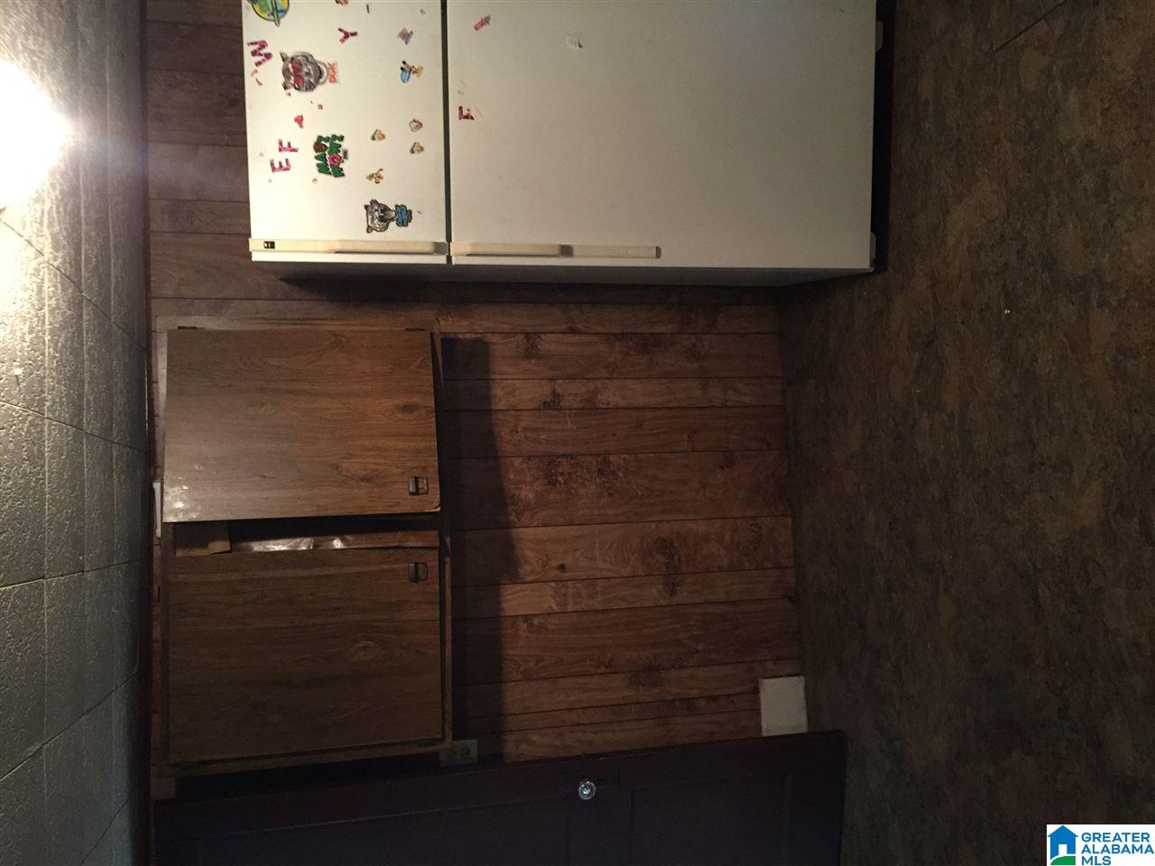1124 Fulton Avenue Southwest Birmingham, AL 35211 - Photo 7 of 14