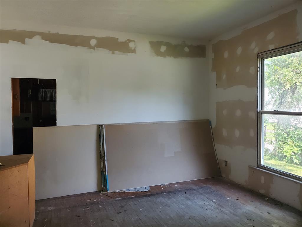 519 Ruddle Avenue Anderson, IN 46012 - Photo 9 of 23 Gallery Image 9