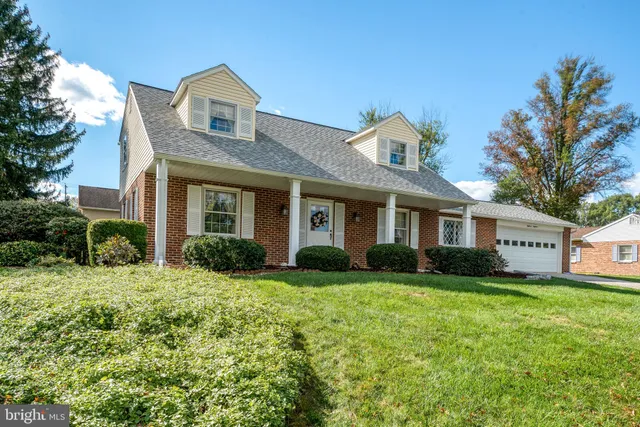 $319,900 | 1818 Roxboro Road, York, PA 17402