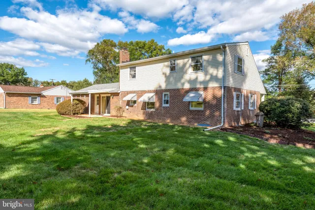 $319,900 | 1818 Roxboro Road, York, PA 17402