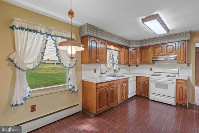 $319,900 | 1818 Roxboro Road, York, PA 17402