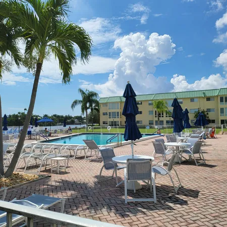 $2,350 | 23 Colonial Club Drive, Unit 200, Boynton Beach, FL 33435