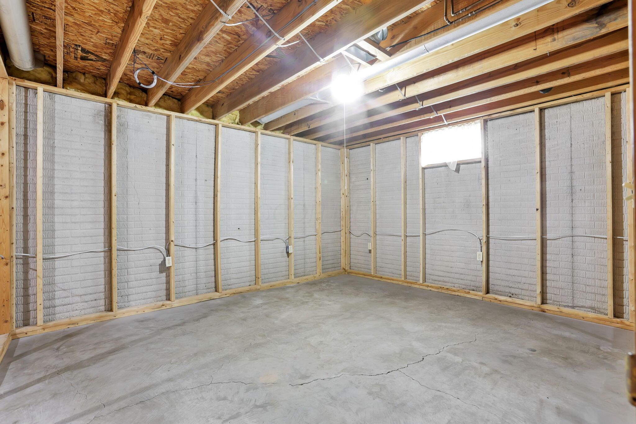 18750 Griffith Road Logan, OH 43138 - Photo 17 of 38 38-web-or-mls-LO5A6136