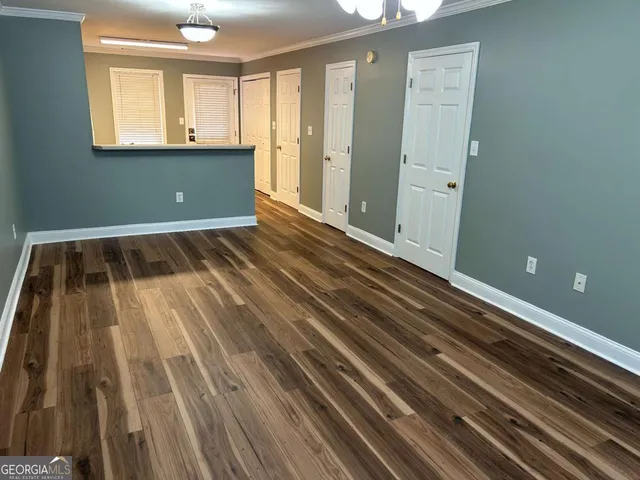 $1,700 | 240 Cleveland Road, Unit 105, Bogart, GA 30622