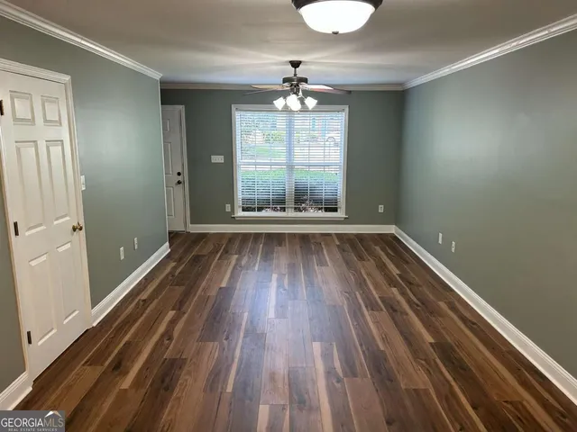 $1,700 | 240 Cleveland Road, Unit 105, Bogart, GA 30622