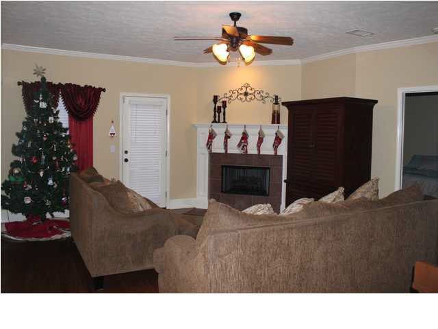 141 Ridgefield Drive Madison, MS 39110 - Photo 3 of 19 Living Room