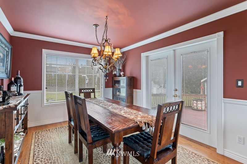 15501 Waynita Way Northeast Bothell, WA 98011 - Photo 6 of 33 Gallery Image 6