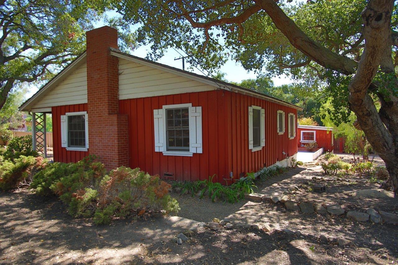 2700 Foothill Road Santa Barbara, CA 93105 - Photo 3 of 17 3X4A8439 - Copy