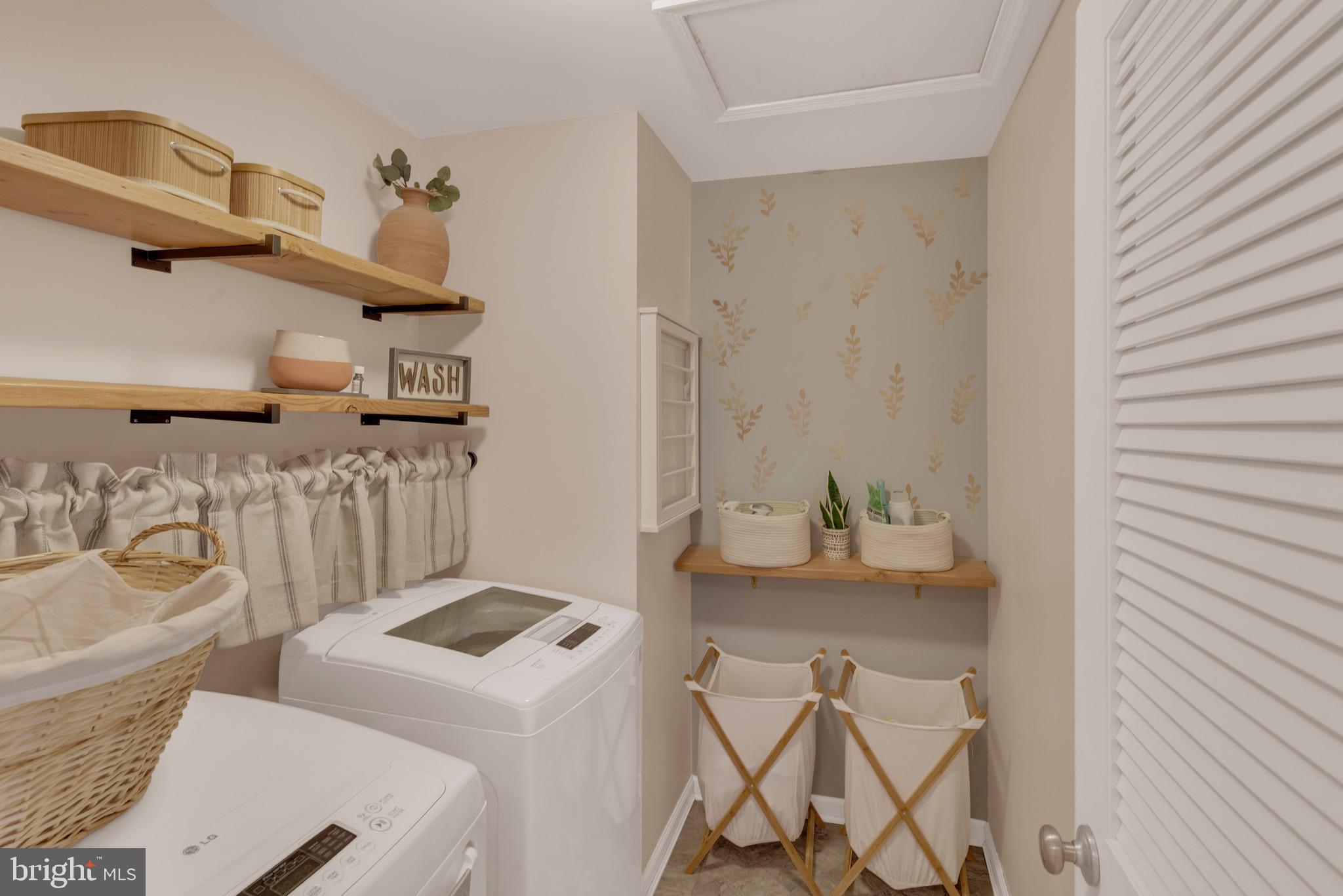 1802 Adams Way Jamison, PA 18929 - Photo 23 of 34 Upper level Laundry Room