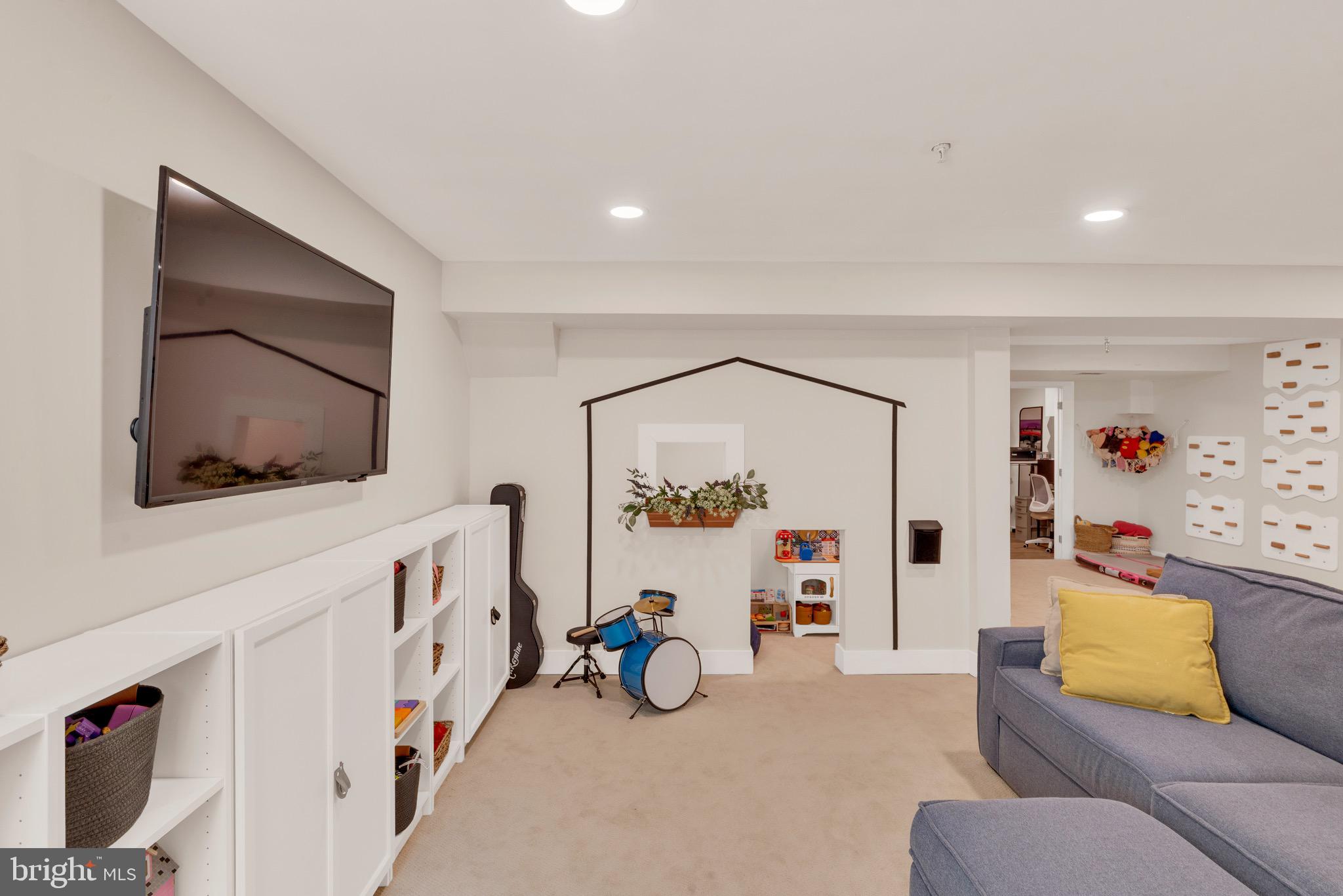 1802 Adams Way Jamison, PA 18929 - Photo 25 of 34