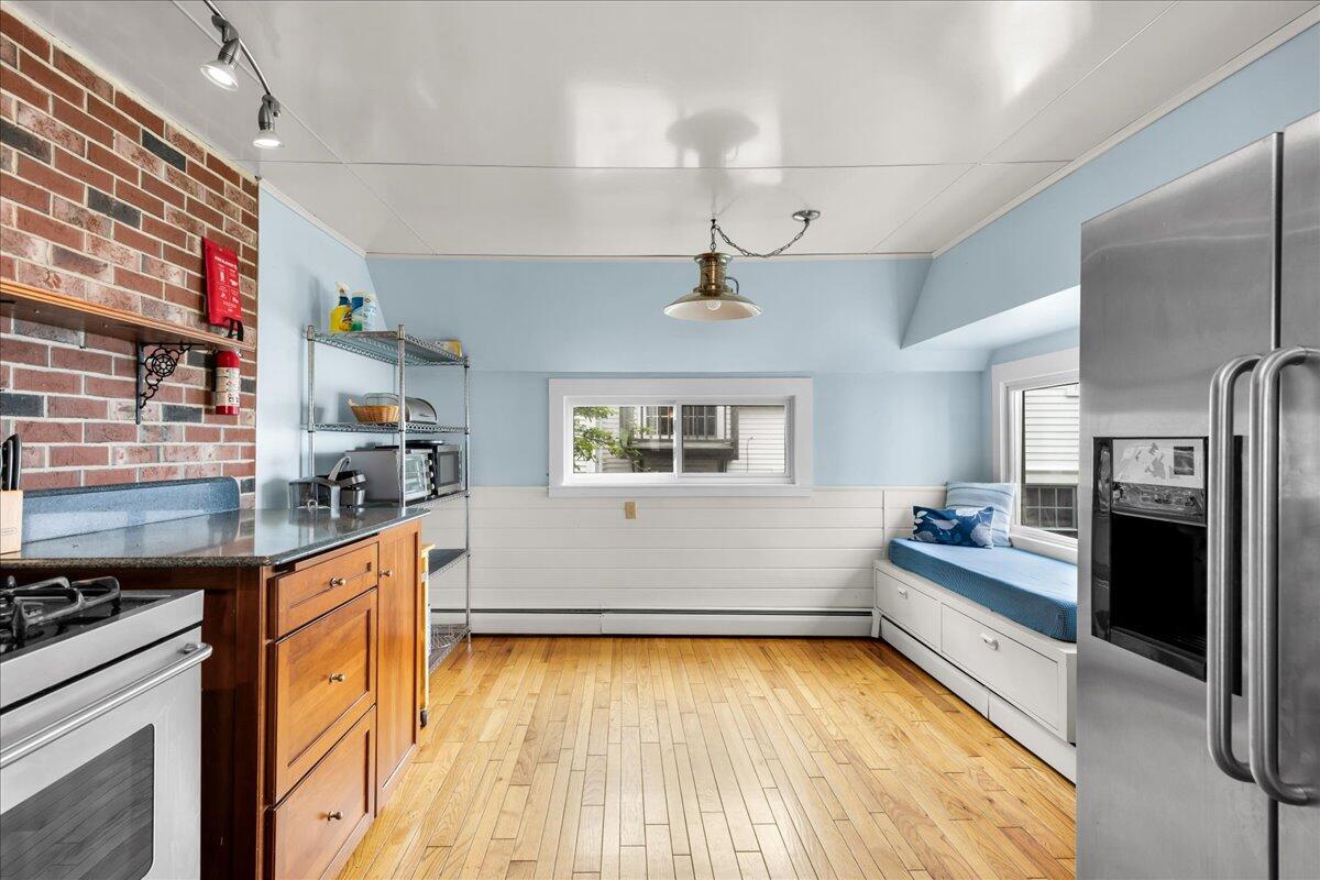 86 Water Street Castine, ME 04421 - Photo 24 of 65 19-86 Water St. (15 of 64)