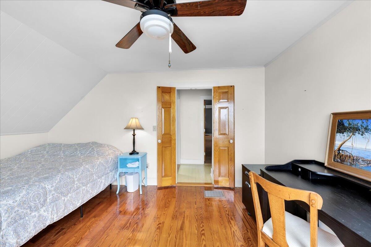 86 Water Street Castine, ME 04421 - Photo 34 of 65 46-86 Water St. (44 of 64)