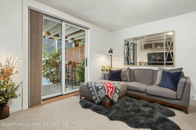 a view of a pathway of a building