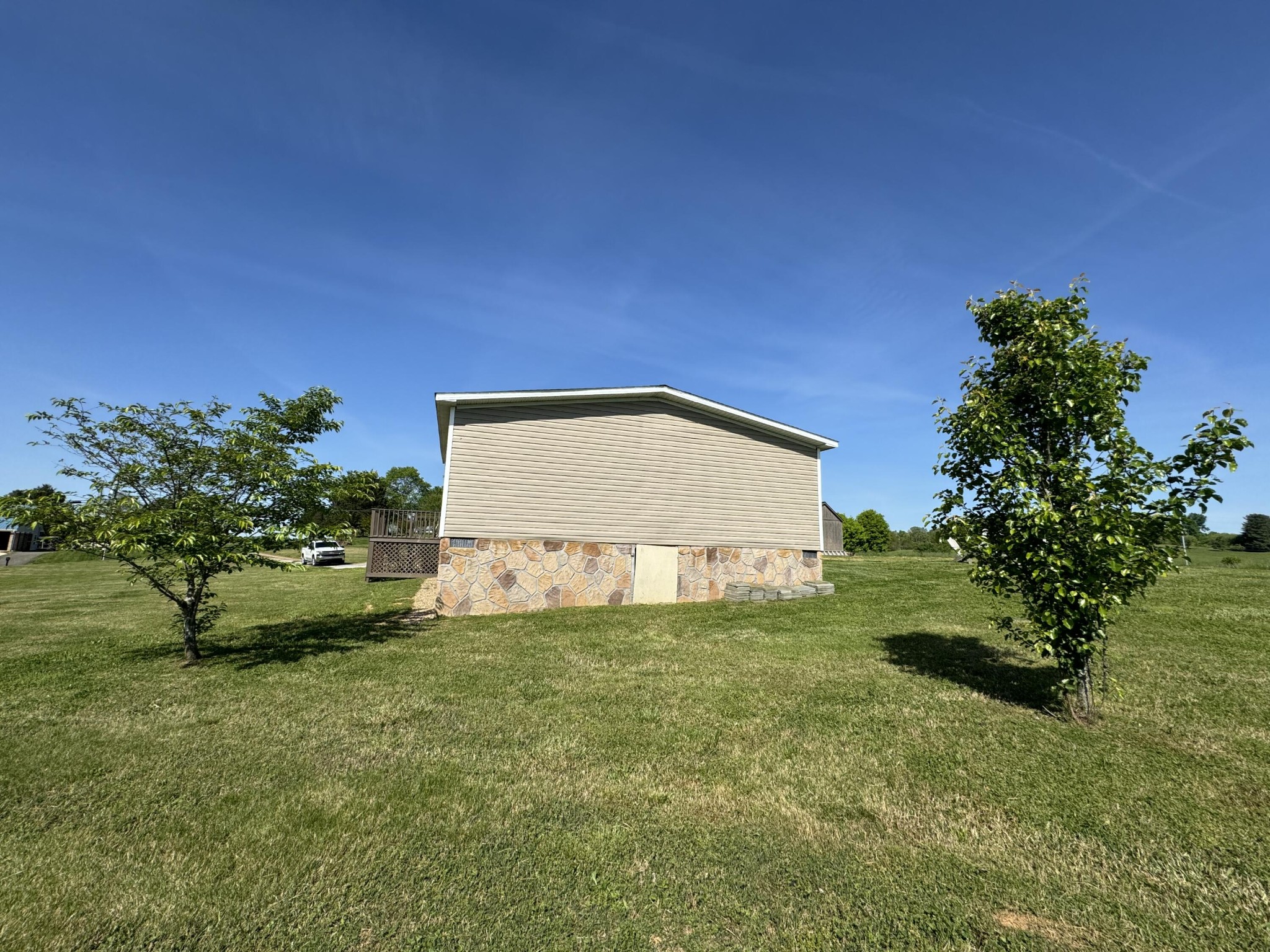 420 Wine Road Dandridge, TN 37725 - Photo 31 of 35 Gallery Image 31