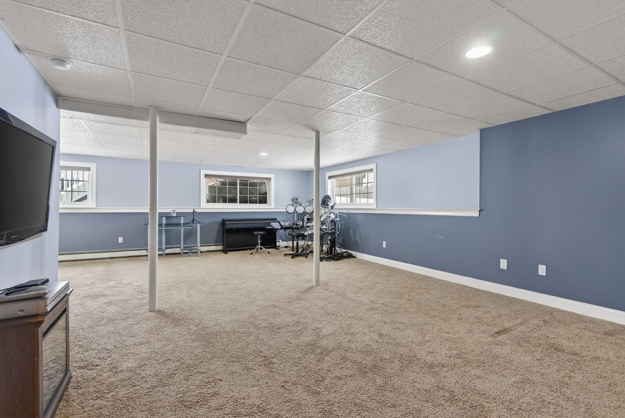 16 Norway Road Gorham, ME 04038 - Photo 26 of 47 45_DSC08859