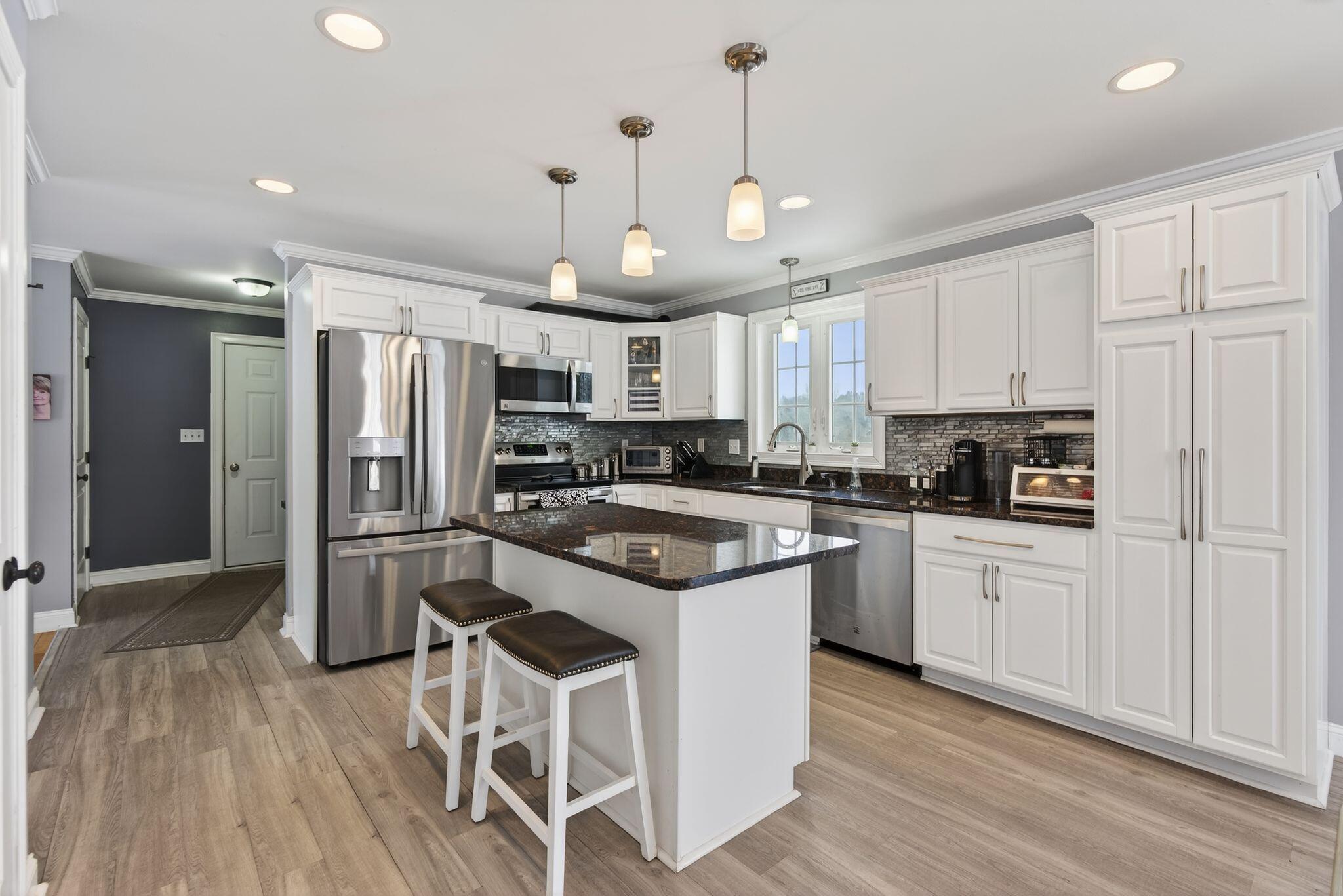 16 Norway Road Gorham, ME 04038 - Photo 3 of 47 27_DSC08767