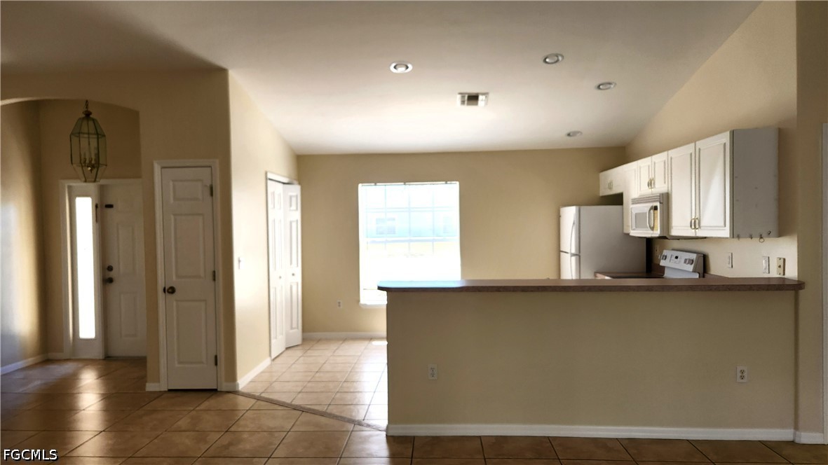 3800 15th Street Southwest Lehigh Acres, FL 33976 - Photo 3 of 17