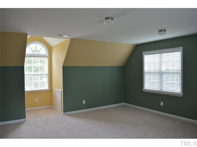 1445 Shady Rise Glen Raleigh, NC 27603 - Photo 8 of 13 Gallery Image 8