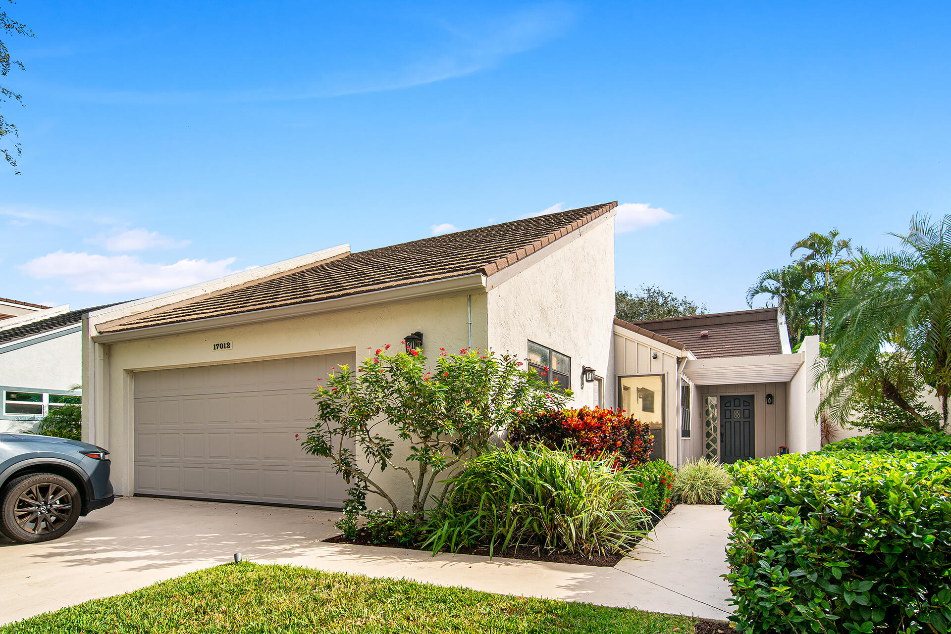 17012 Traverse Circle Jupiter, FL 33477 - Photo 7 of 57 17012-TRAVERSE-CIR-33477-050