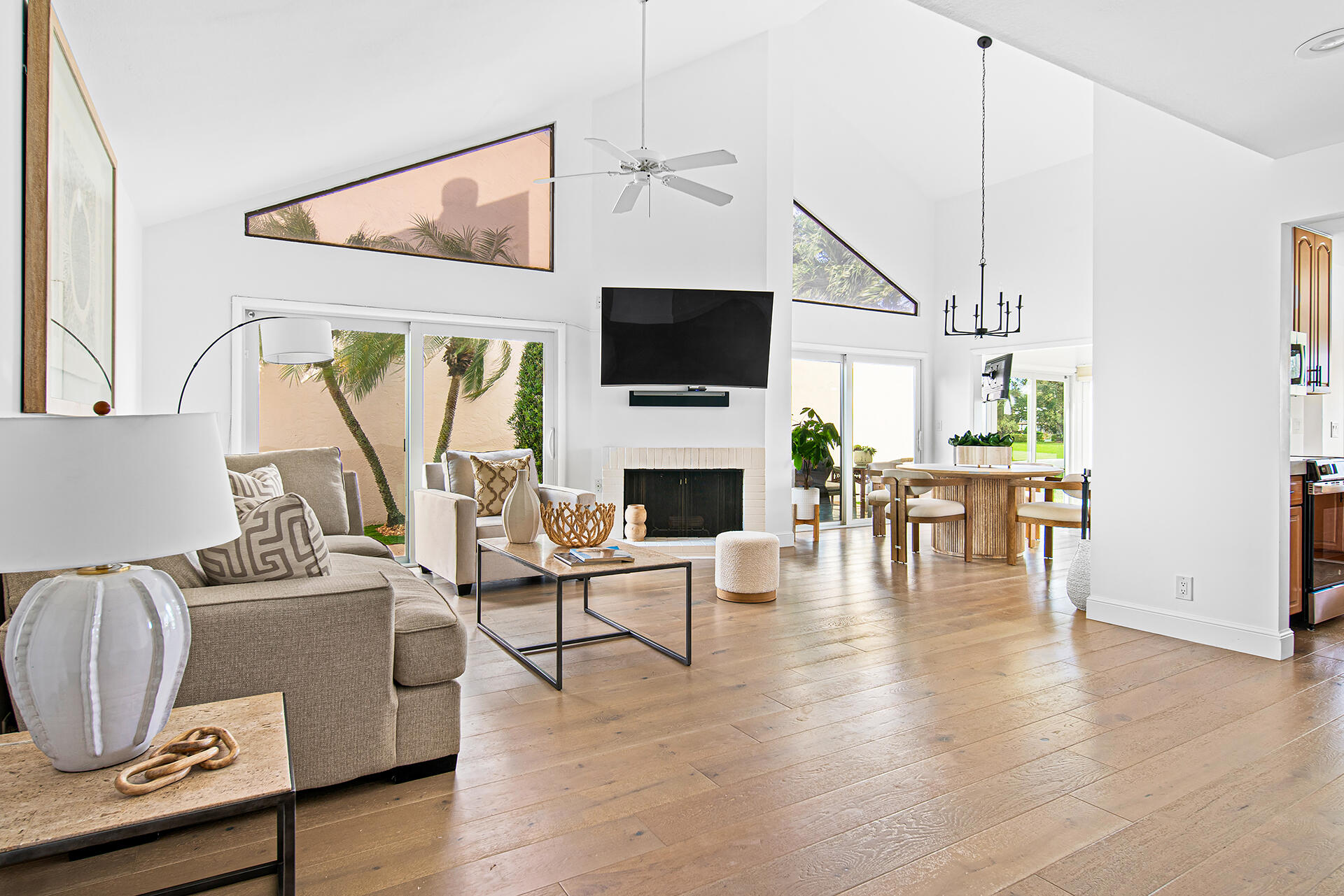 17012 Traverse Circle Jupiter, FL 33477 - Photo 10 of 57 17012-TRAVERSE-CIR-33477-001