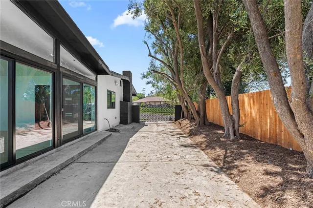 $765,000 | 151 Barret Road, Riverside, CA 92507