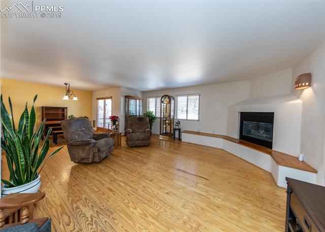 502 West Cheyenne Road Colorado Springs, CO 80906 - Photo 15 of 35