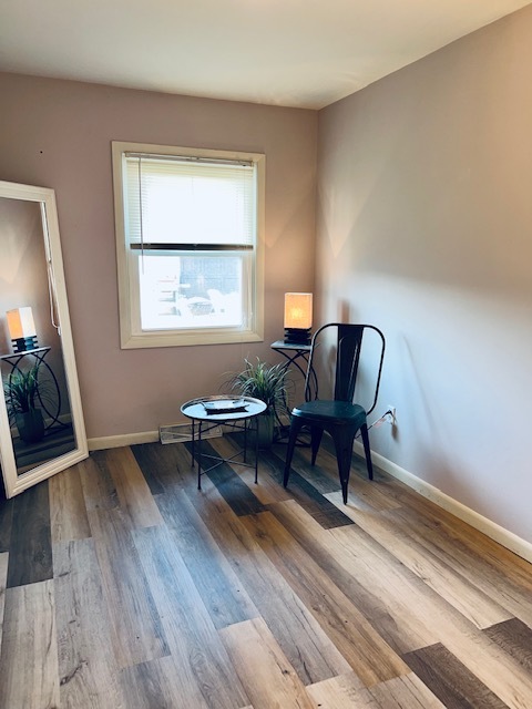 317 Stuart Road Lockport, IL 60441 - Photo 13 of 16 a living room with furniture and a window