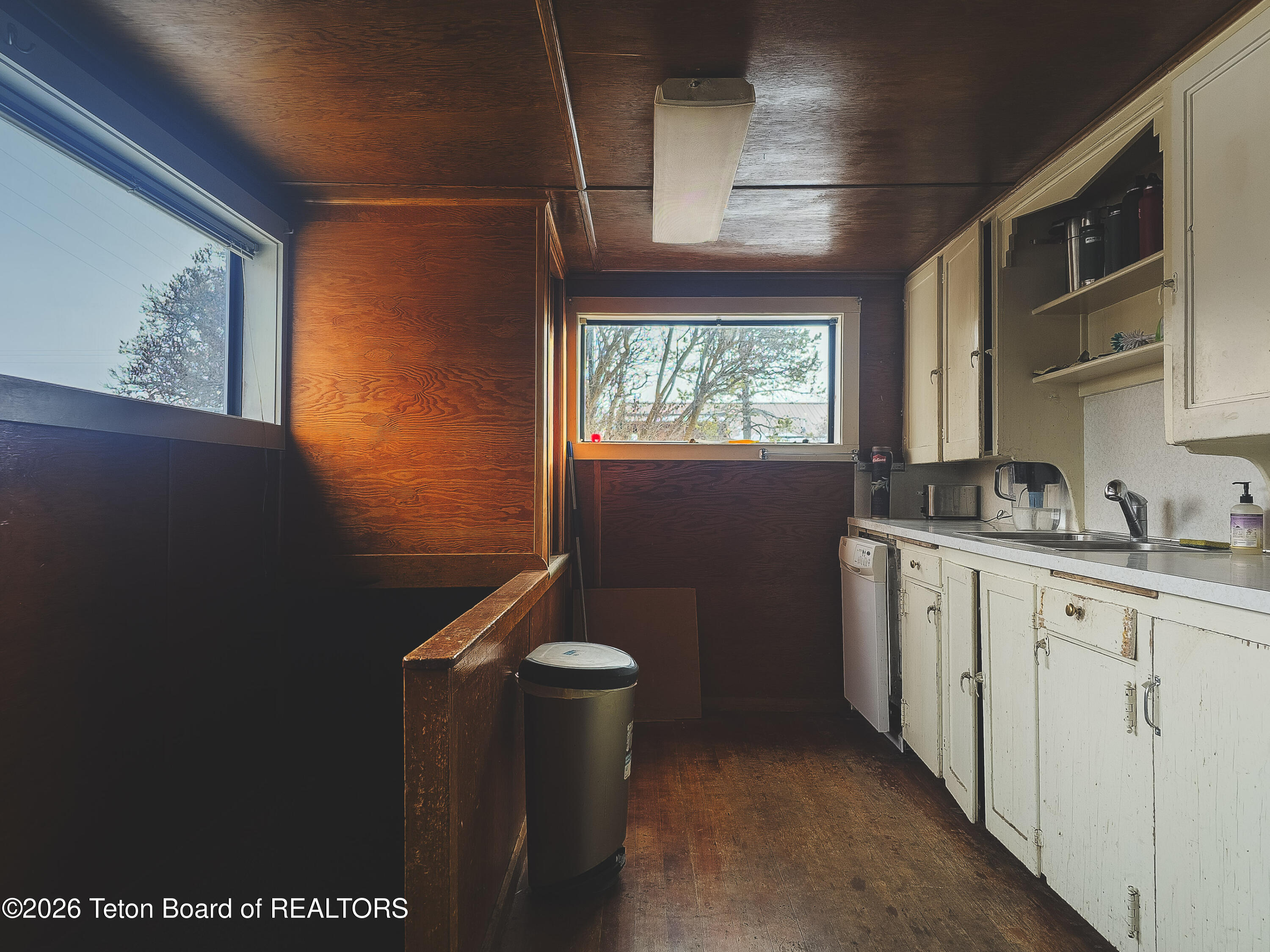 6247 South Main Street Tetonia, ID 83452 - Photo 13 of 18 10 kitchen