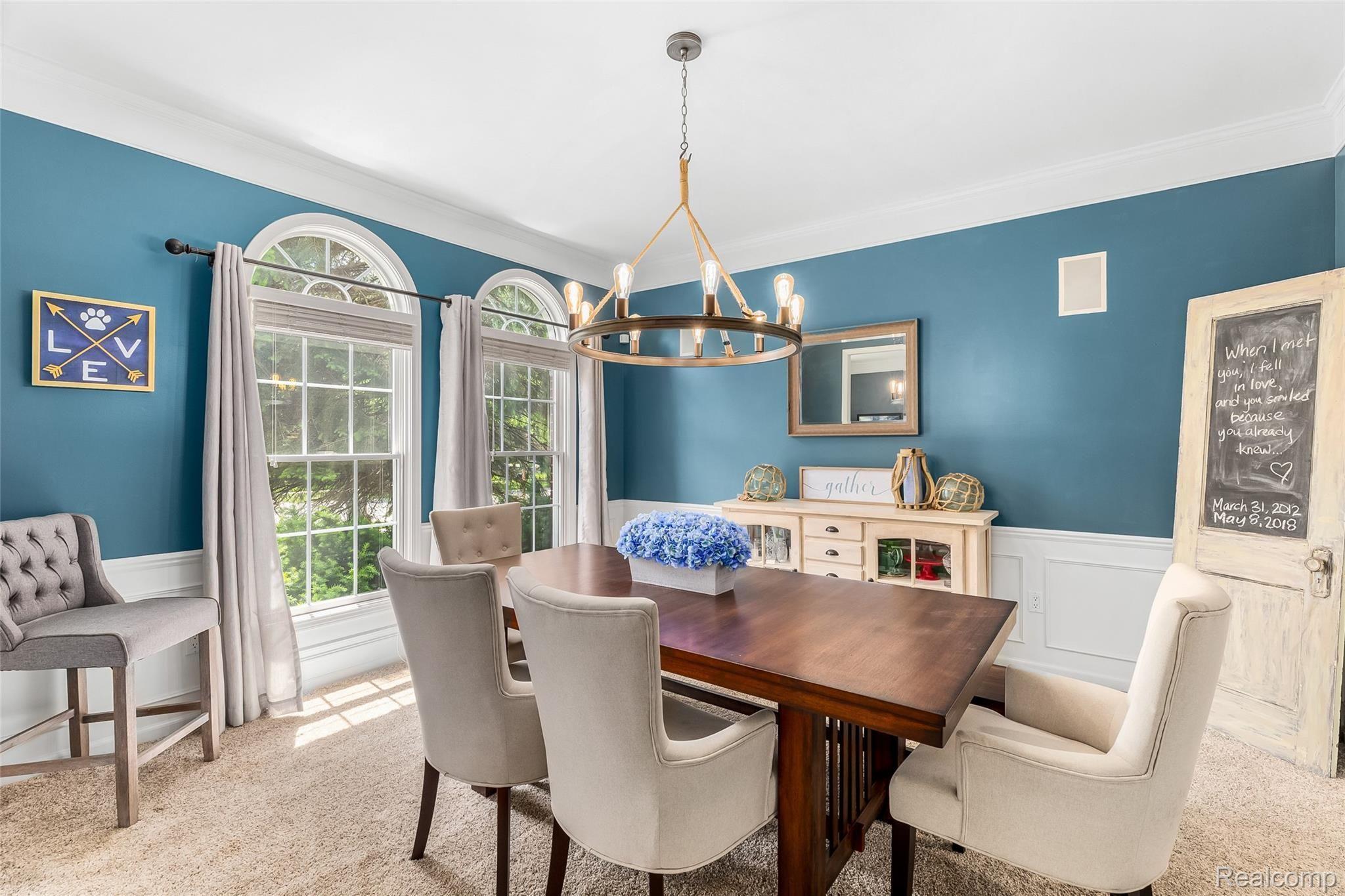 48340 Antique Road Canton, MI 48187 - Photo 18 of 71 17.Dining