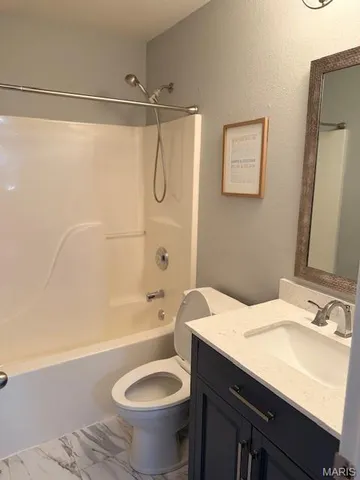 $359,900 | 2908 Elderwood Circle, High Ridge, MO 63049