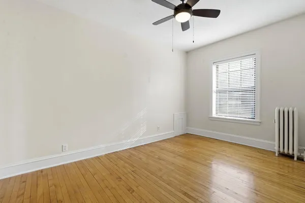 $995 | 220 East 19th Street, Unit 201, Minneapolis, MN 55403