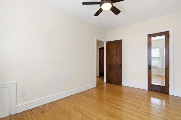$995 | 220 East 19th Street, Unit 201, Minneapolis, MN 55403