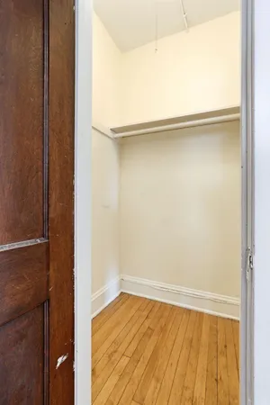 $995 | 220 East 19th Street, Unit 201, Minneapolis, MN 55403