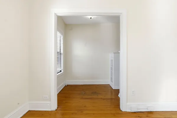 $995 | 220 East 19th Street, Unit 201, Minneapolis, MN 55403