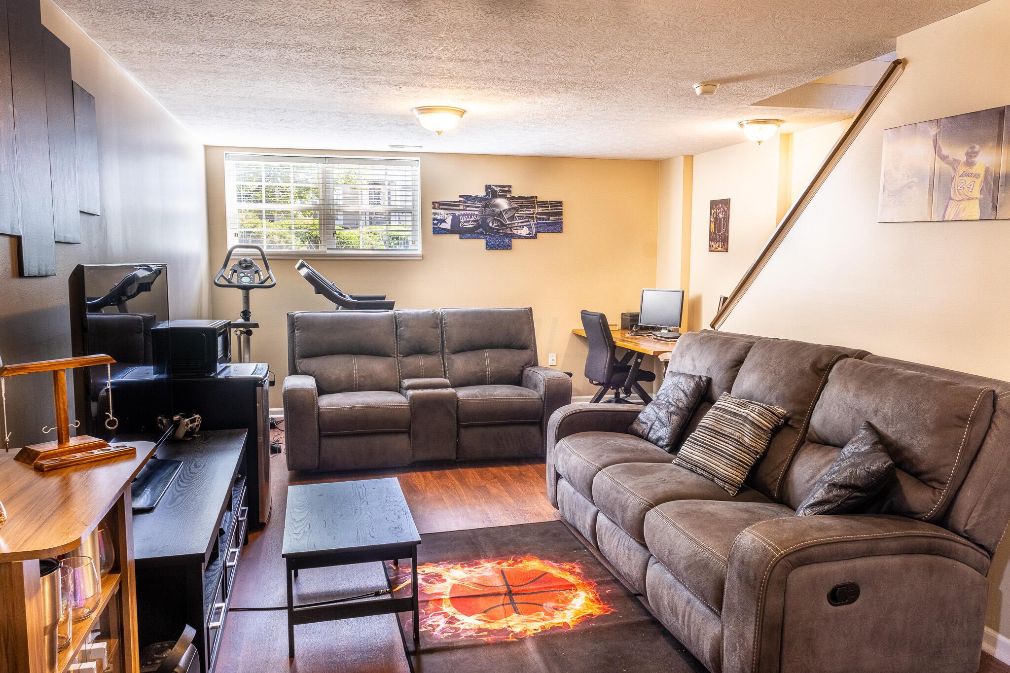 6314 Needletail Road Columbus, OH 43230 - Photo 19 of 23 KAIS6352-HDR