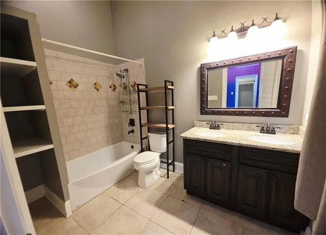 $1,800 | 2833 South Liberty Street, New Orleans, LA 70115