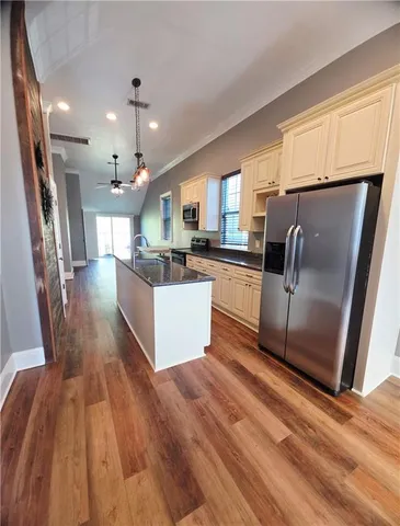 $1,800 | 2833 South Liberty Street, New Orleans, LA 70115