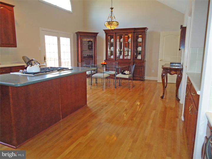45 Diamond Rock Road Phoenixville, PA 19460 - Photo 10 of 25 Kitchen