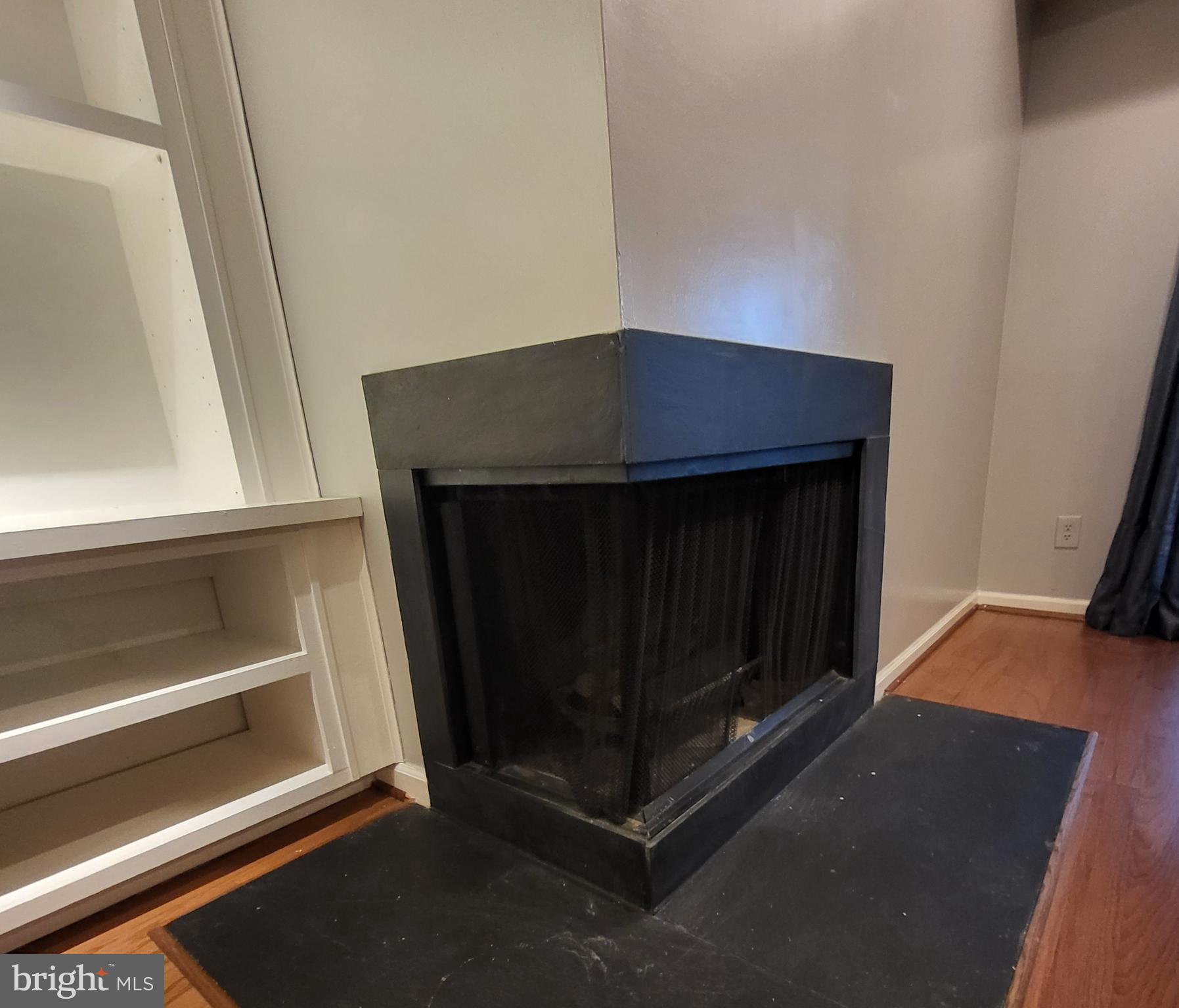 5800 Cove Landing Road, Unit 303 Burke, VA 22015 - Photo 12 of 84