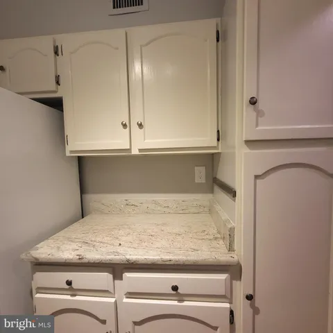 $2,500 | 5800 Cove Landing Road, Unit 303, Burke, VA 22015