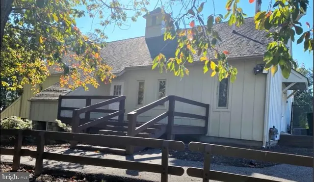 $2,500 | 5800 Cove Landing Road, Unit 303, Burke, VA 22015