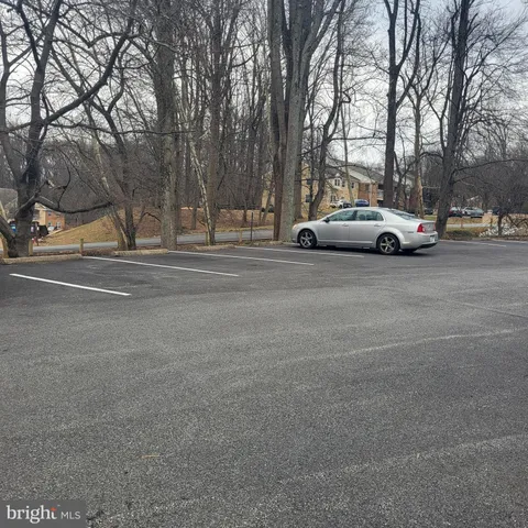 $2,500 | 5800 Cove Landing Road, Unit 303, Burke, VA 22015