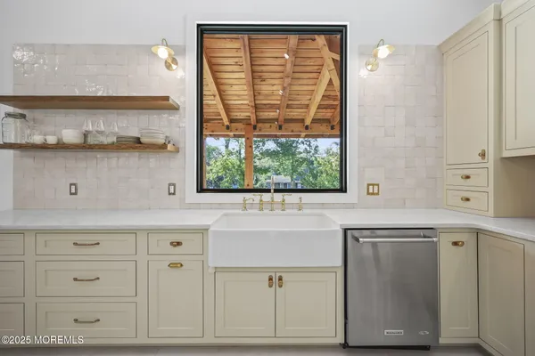 $3,333,333 | 422 Green Grove Road, Asbury Park, NJ 07712