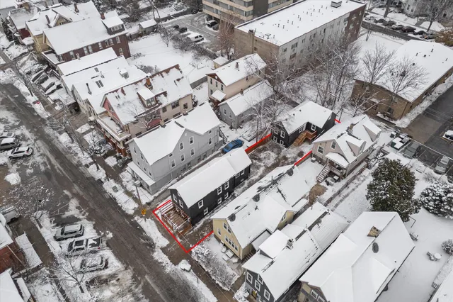 $619,900 | 1850 North Warren Avenue, Milwaukee, WI 53202