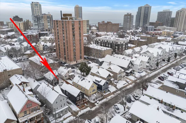 $619,900 | 1850 North Warren Avenue, Milwaukee, WI 53202