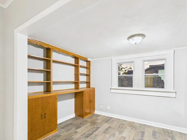 $115,000 | 409 East 8th Street, Pittsburg, KS 66762