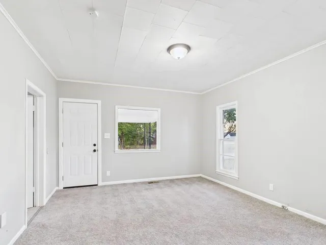 $115,000 | 409 East 8th Street, Pittsburg, KS 66762